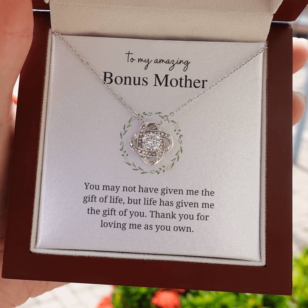 Bonus Mom I Love Knot Necklace